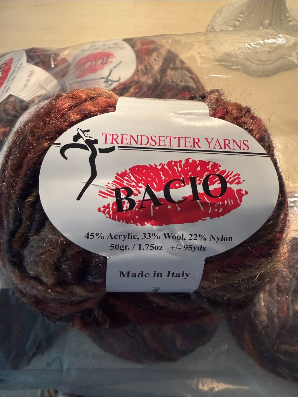 Yarn,Trendsetter Yarns Bacio Multicolor Blend Bulky Yarn